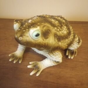 Realistic Brown and Cream Reptile Figurine
